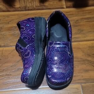 Easy Street Purple Patterned Mules